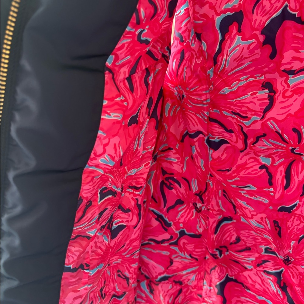 Lilly Pulitzer Isabelle Vest Midnight Quilted Puffer Gold Buttons size Small S - Picture 6 of 6